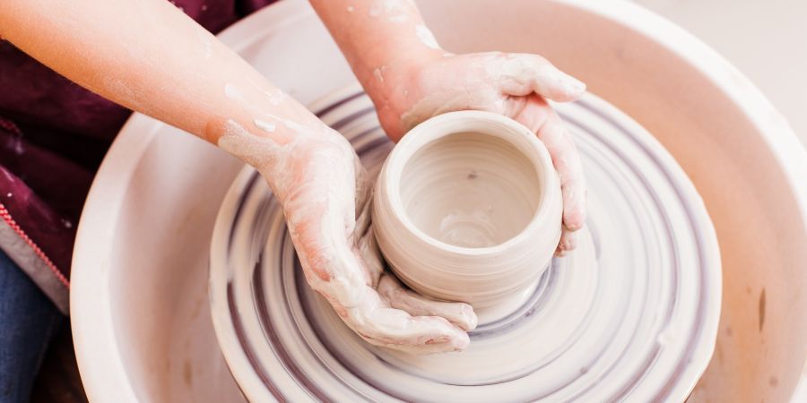 La Belleza de la Cerámica: Creando Experiencias Únicas